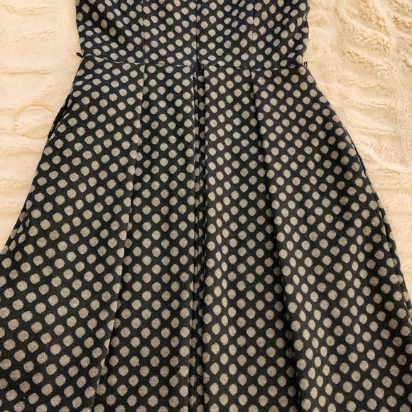 Maggy London Cap Sleeve Fit/Flare Polka Dots - Picture 8 of 8